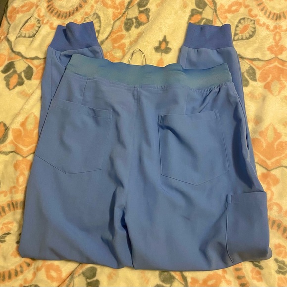 NWT Mandala High Waisted Scrubs Joggers Ceil Blue Medium - Picture 5 of 5